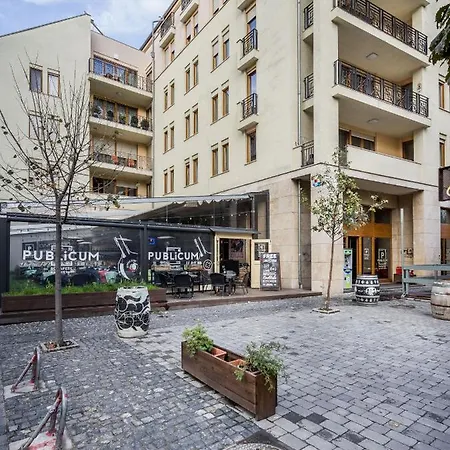 Bpr Timber Loft With Balcony Apartment *