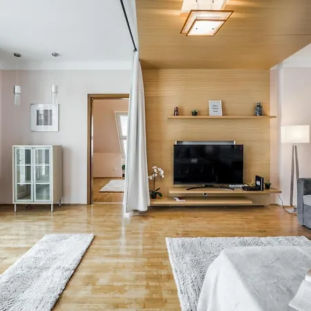 Appartamento Bpr Timber Loft With Balcony